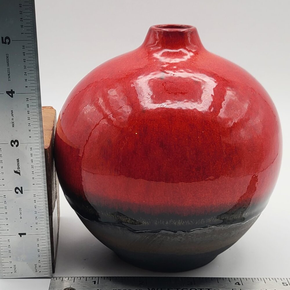 Crate & Barrel Lava Drip Glaze Red Black Brown Round Bulbous Bud Vase Thailand - Picture 9 of 9